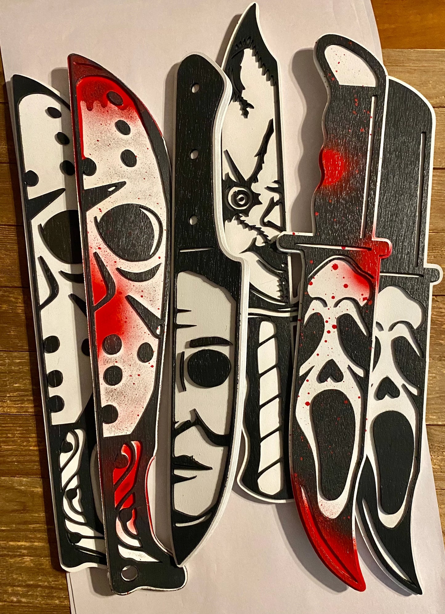 Horror Knives Wall Décor | Scary Movie Friends Decorations